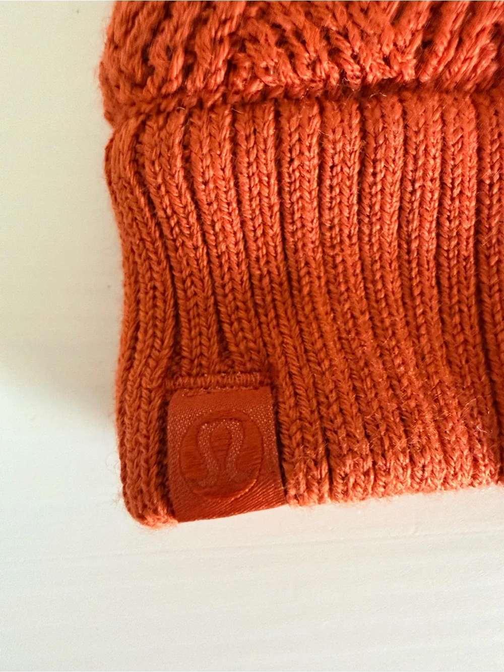 lululemon - Women's Knit Mittens